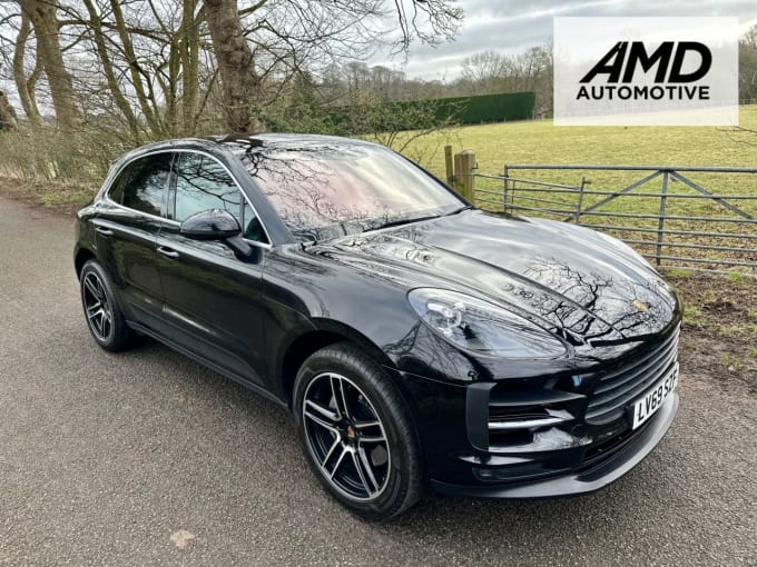 2025 Porsche Macan