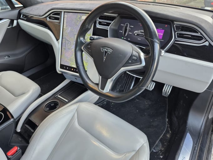 2025 Tesla Model S