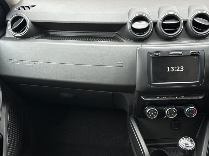 2025 Dacia Duster