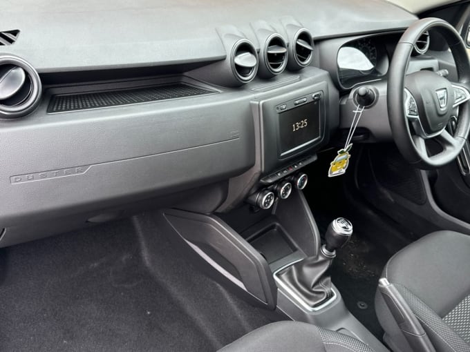 2025 Dacia Duster