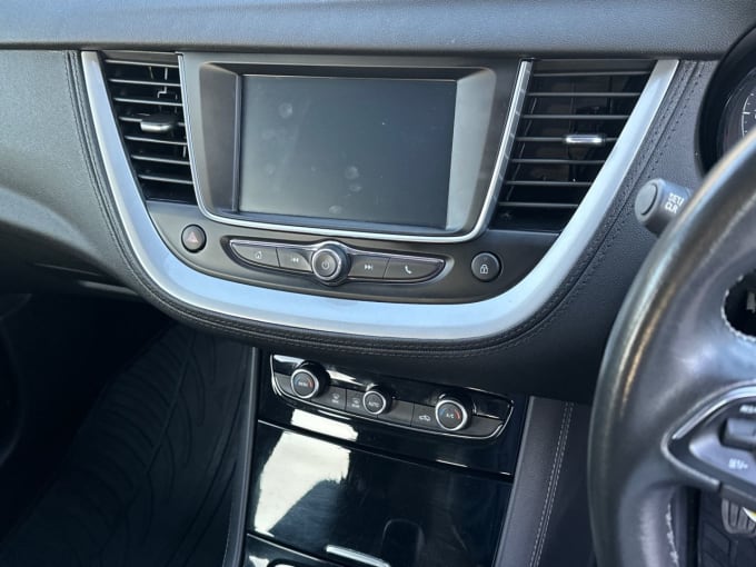 2025 Vauxhall Grandland X