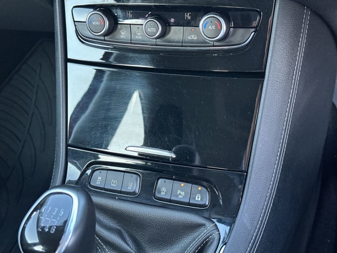 2025 Vauxhall Grandland X