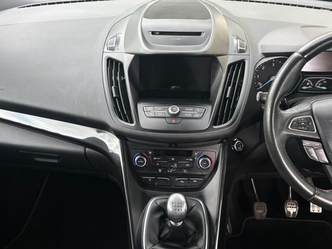 2025 Ford Kuga