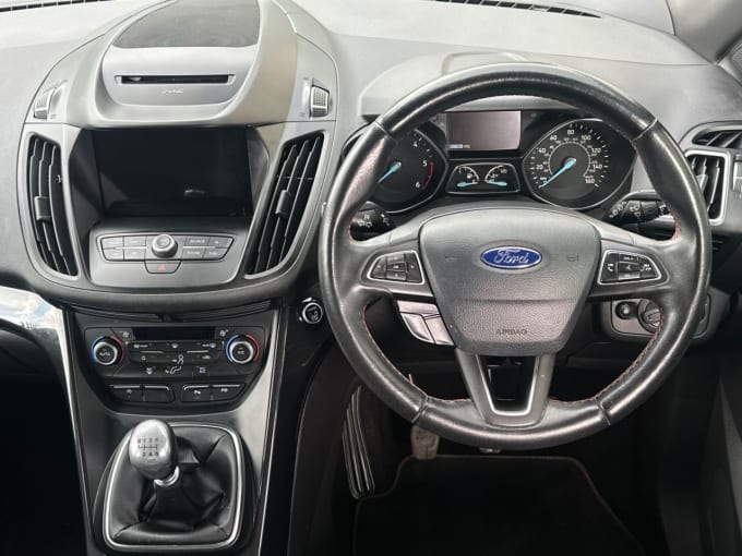 2025 Ford Kuga