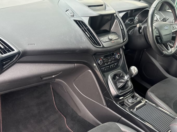 2025 Ford Kuga