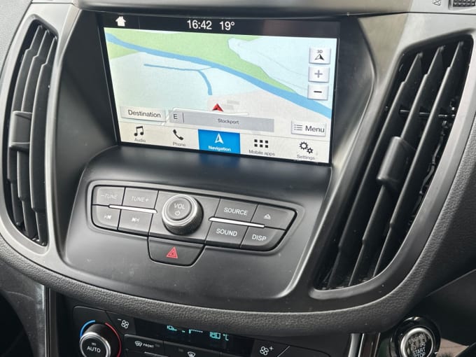 2025 Ford Kuga