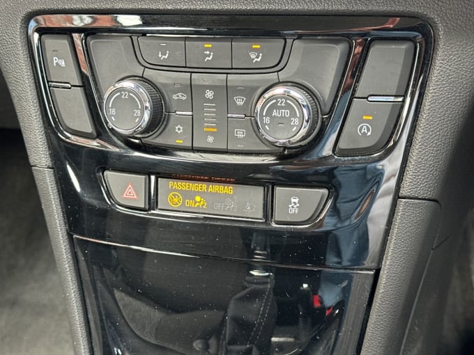 2025 Vauxhall Mokka X