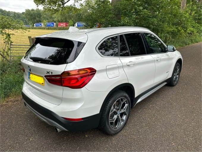 2025 BMW X1