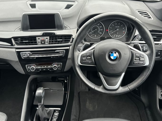 2025 BMW X1