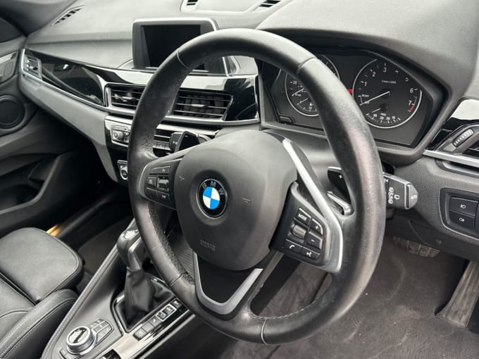 2025 BMW X1