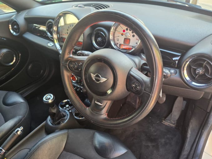2025 Mini Roadster