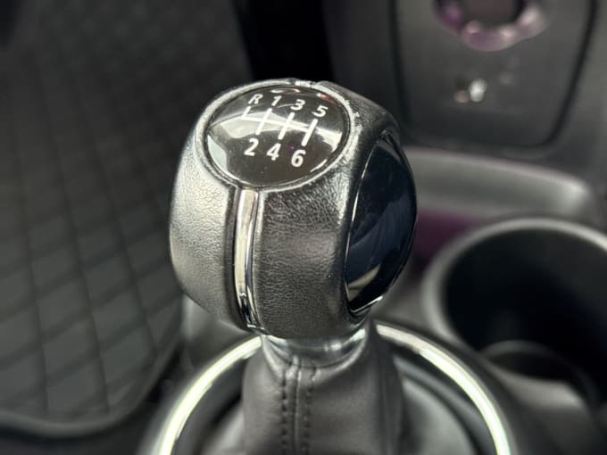 2025 Mini Hatch