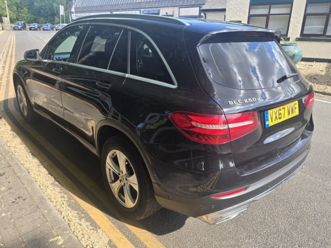 2025 Mercedes-benz Glc