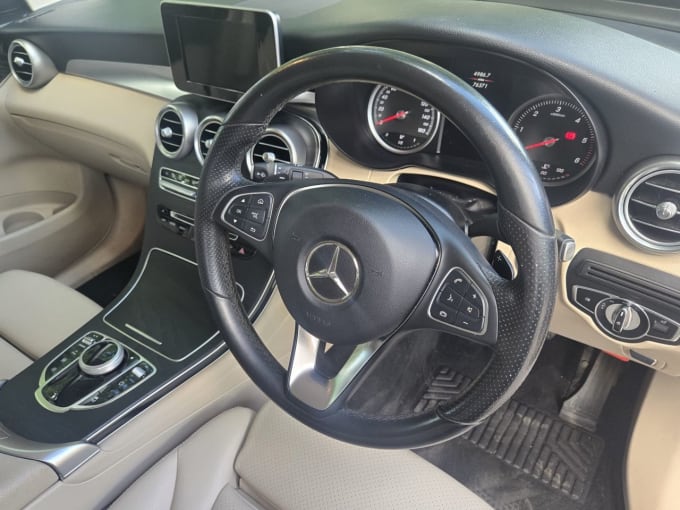 2025 Mercedes-benz Glc
