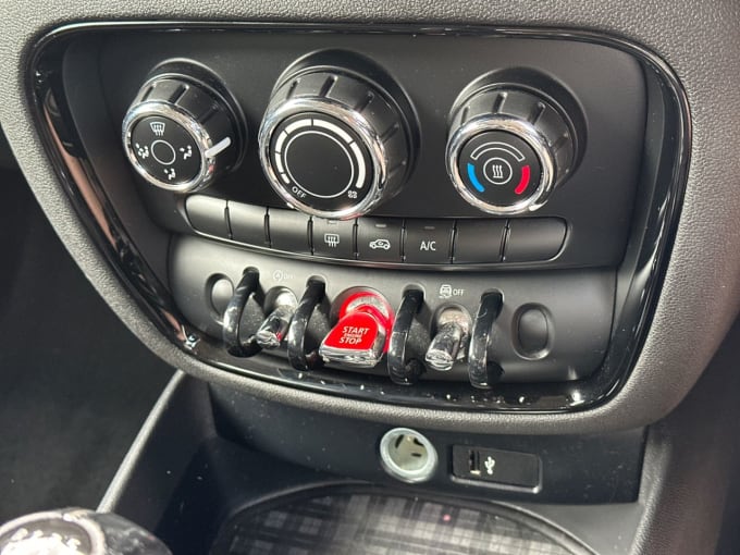 2025 Mini Clubman