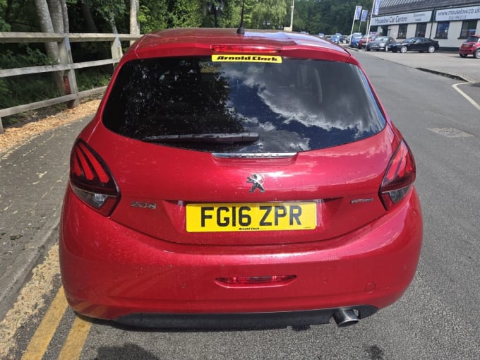 2025 Peugeot 208