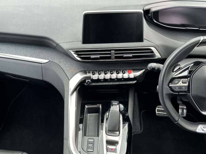 2025 Peugeot 3008