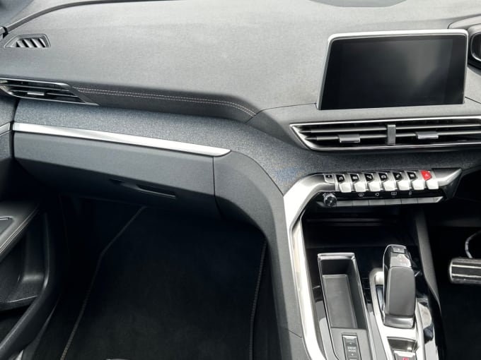 2025 Peugeot 3008