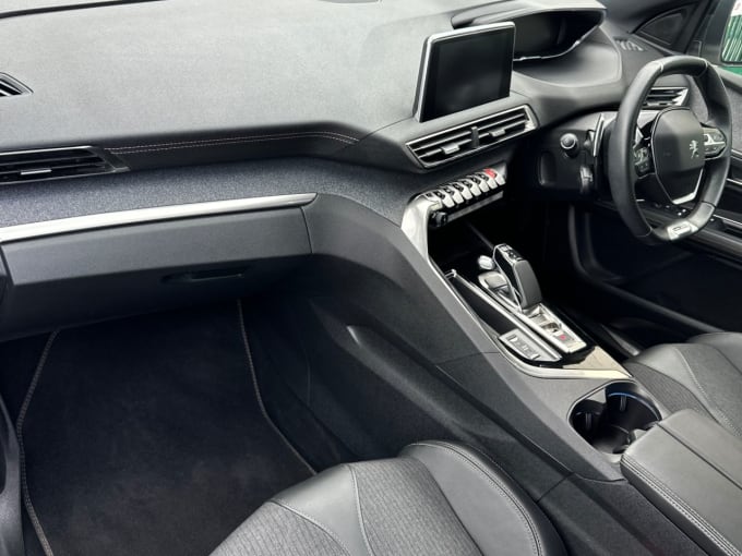 2025 Peugeot 3008