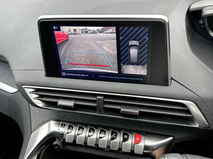2025 Peugeot 3008