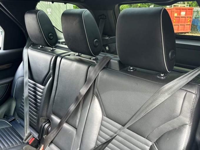 2025 Land Rover Discovery