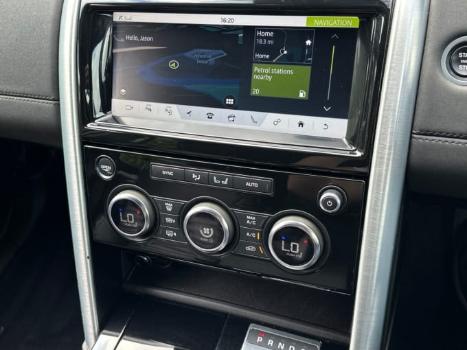 2025 Land Rover Discovery