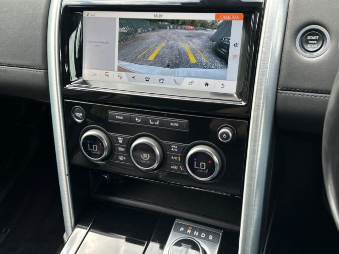 2025 Land Rover Discovery
