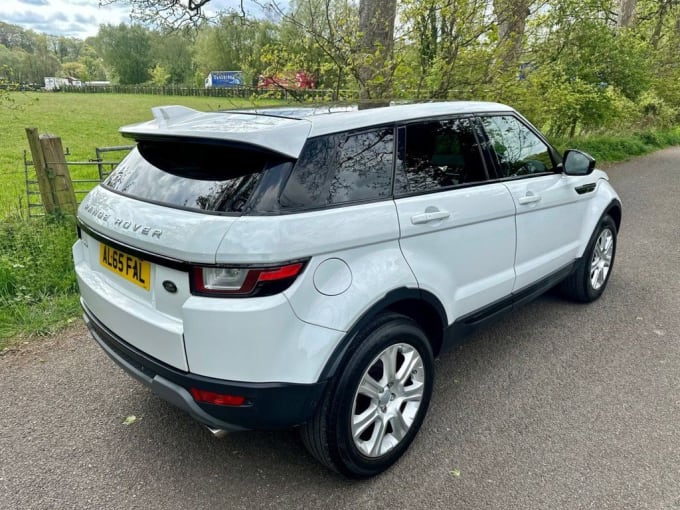2025 Land Rover Range Rover Evoque