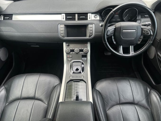 2025 Land Rover Range Rover Evoque