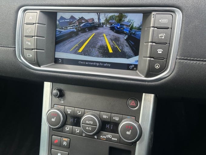 2025 Land Rover Range Rover Evoque