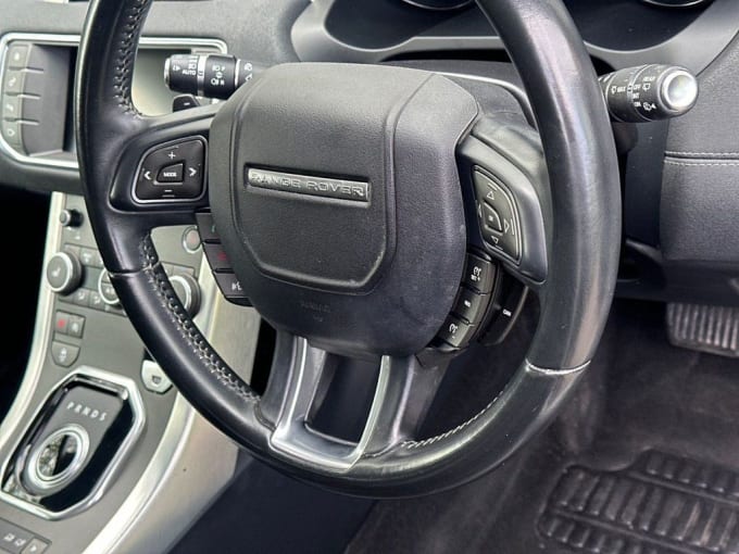 2025 Land Rover Range Rover Evoque