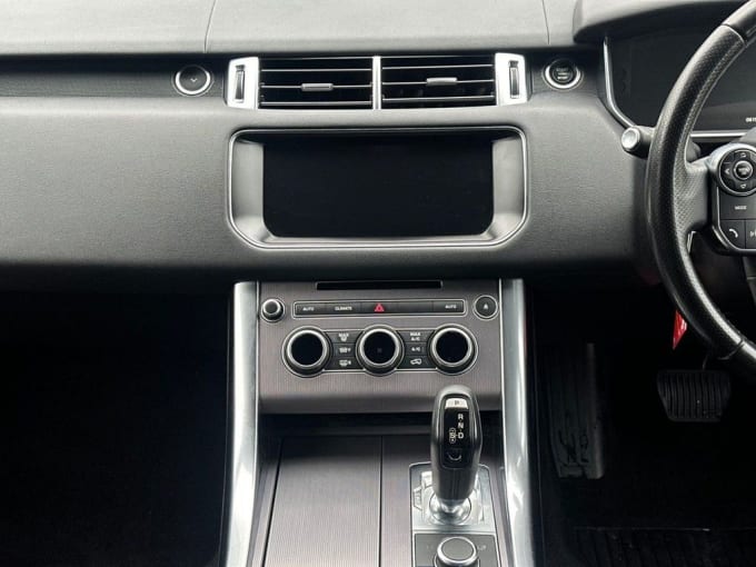 2025 Land Rover Range Rover Sport