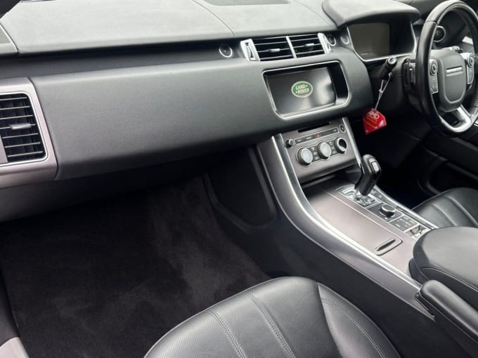2025 Land Rover Range Rover Sport