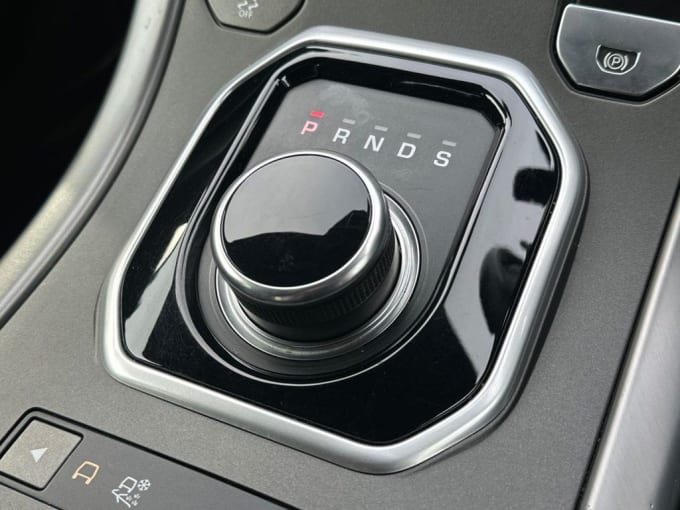 2025 Land Rover Range Rover Evoque