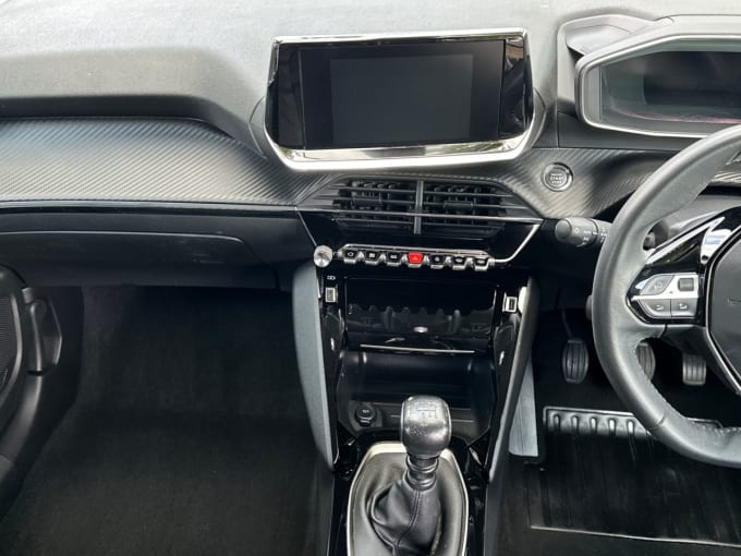2025 Peugeot 2008