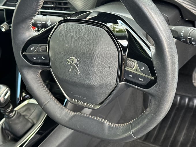 2025 Peugeot 2008