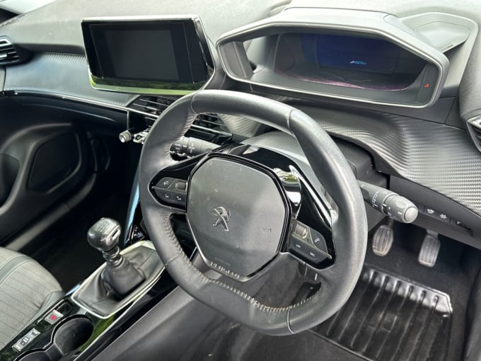 2025 Peugeot 2008