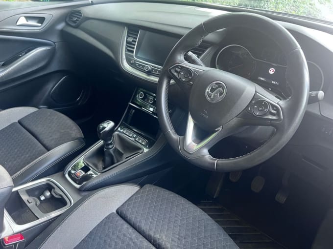 2025 Vauxhall Grandland X