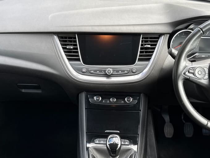 2025 Vauxhall Grandland X