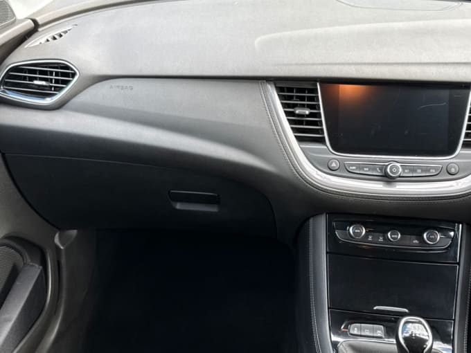 2025 Vauxhall Grandland X