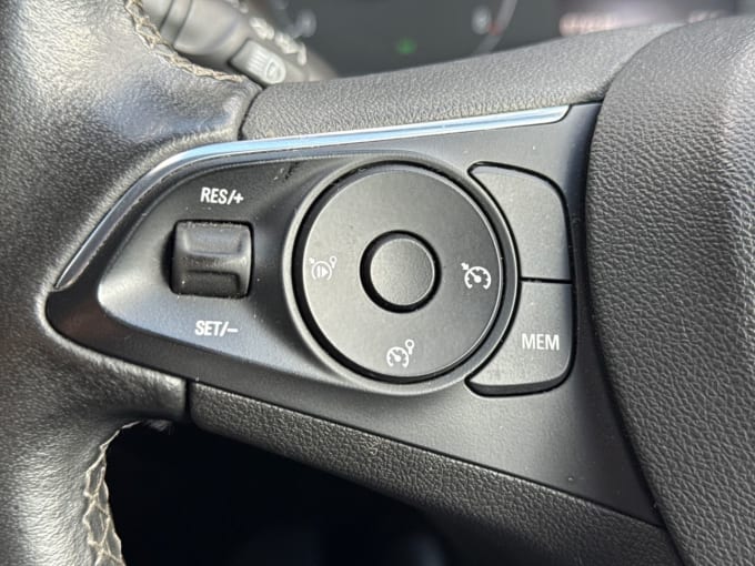 2025 Vauxhall Grandland X