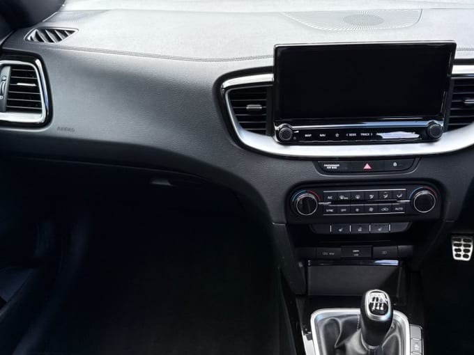 2025 Kia Ceed
