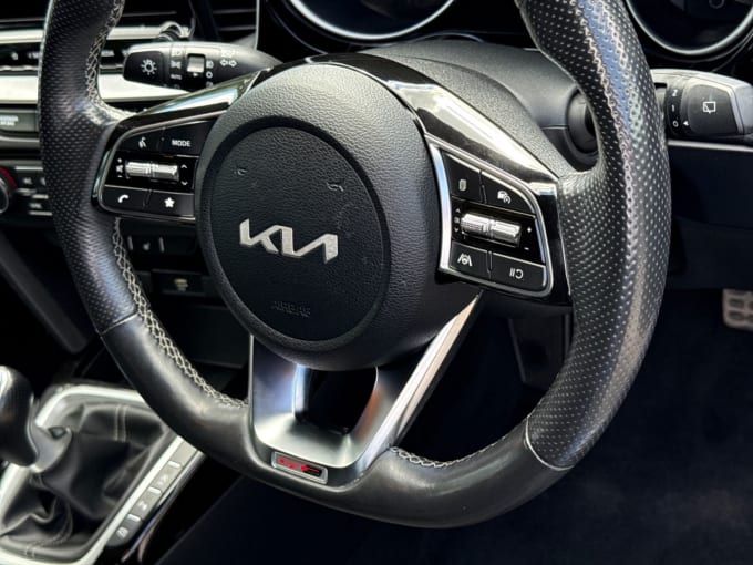 2025 Kia Ceed