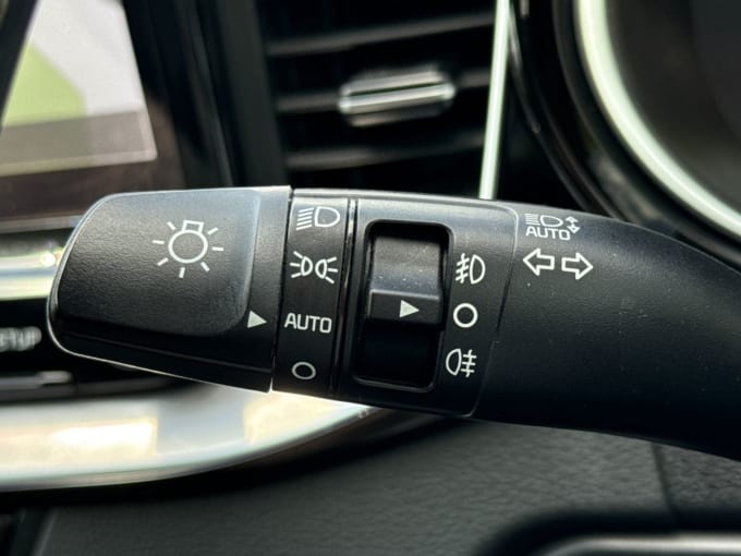 2025 Kia Ceed