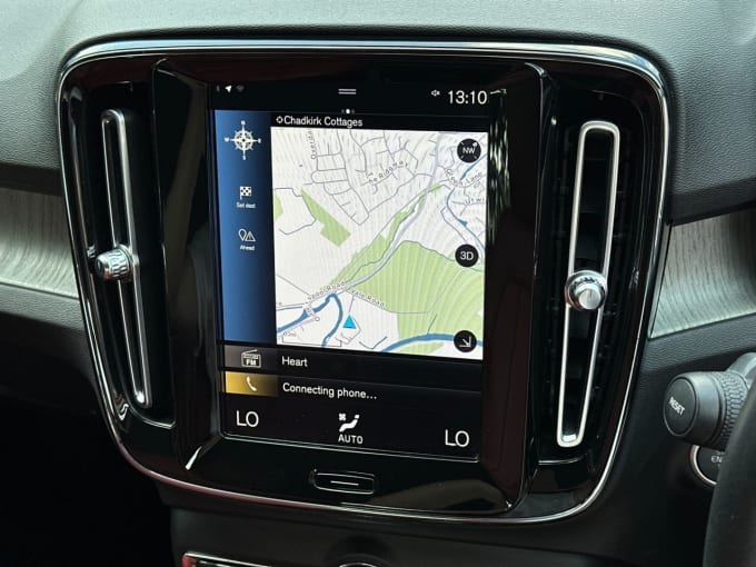 2025 Volvo Xc40