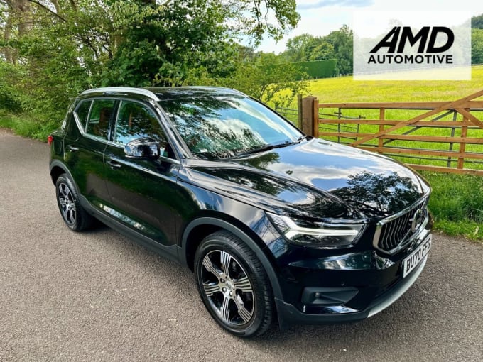 2025 Volvo Xc40