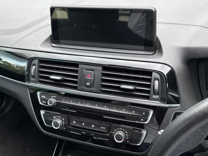 2025 BMW 1 Series
