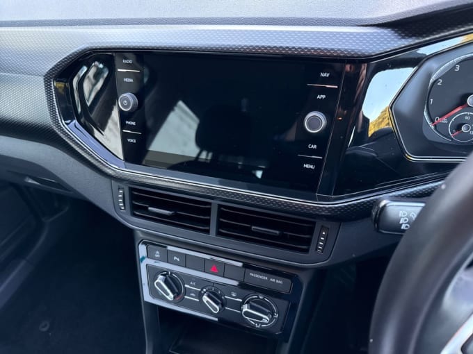 2025 Volkswagen T-cross