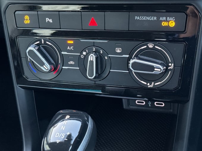 2025 Volkswagen T-cross