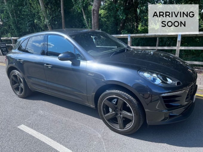 2025 Porsche Macan
